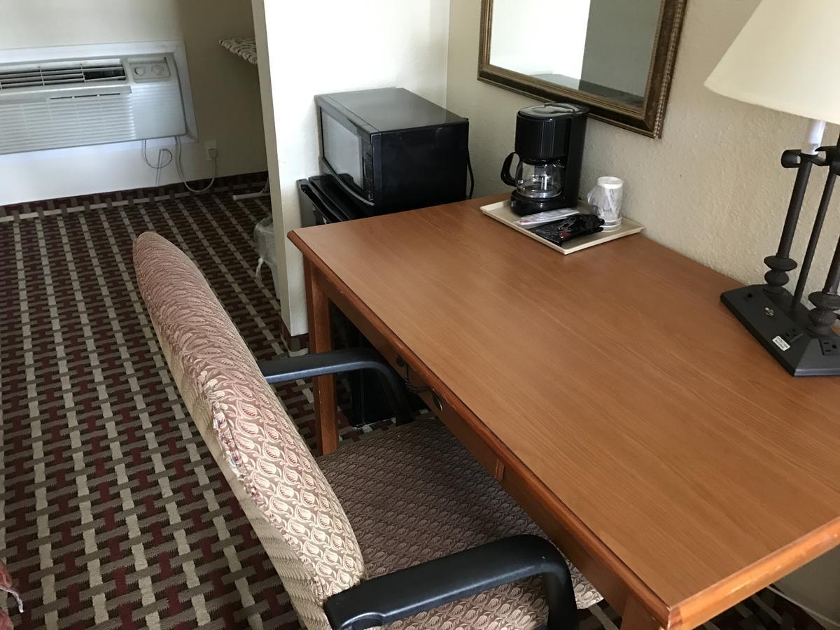 Millville Motorsports Inn And Suites מראה חיצוני תמונה